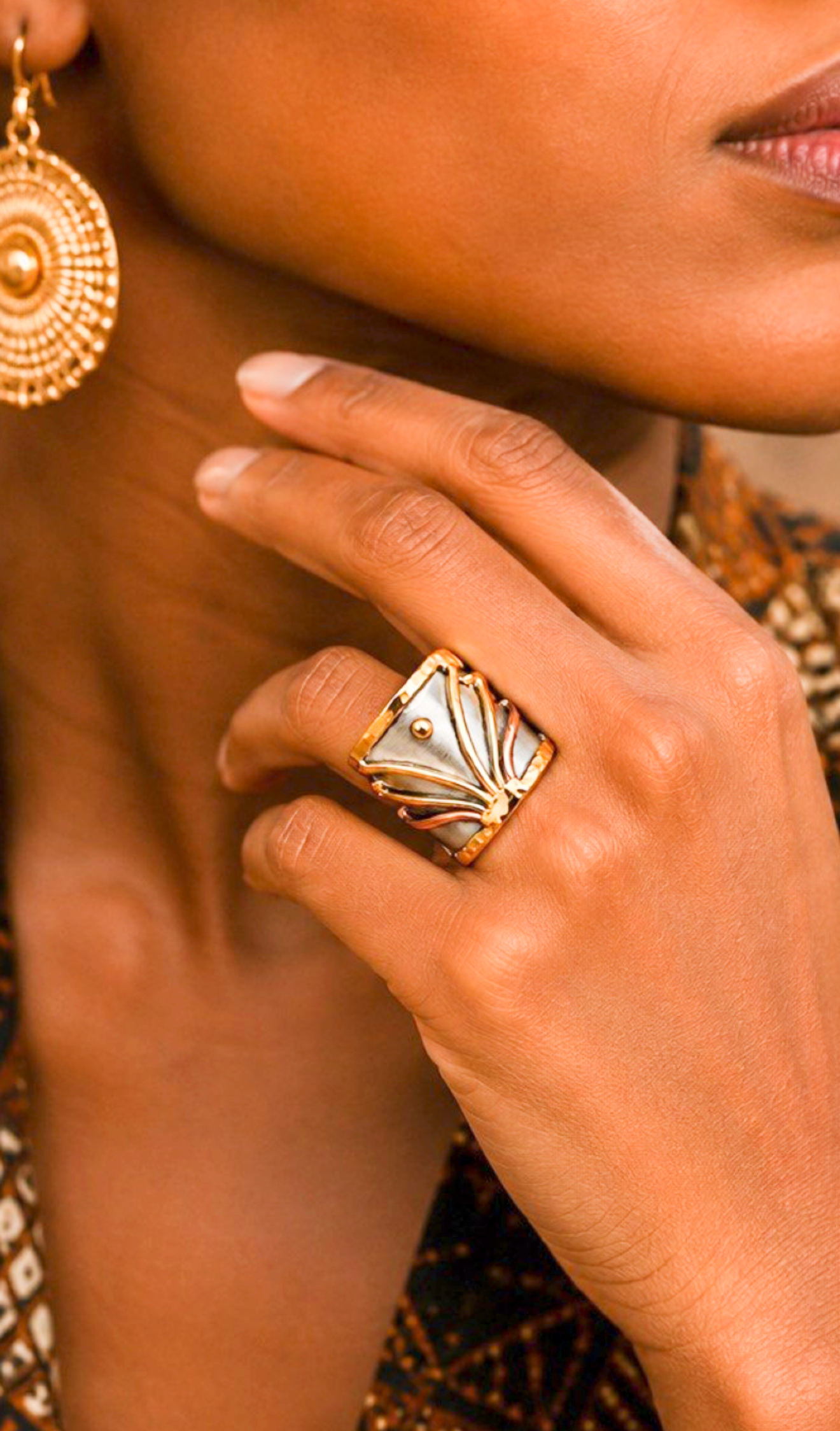 Mixed-Metal Artisan Statement Ring – Silver, Gold & Copper Leaf Design